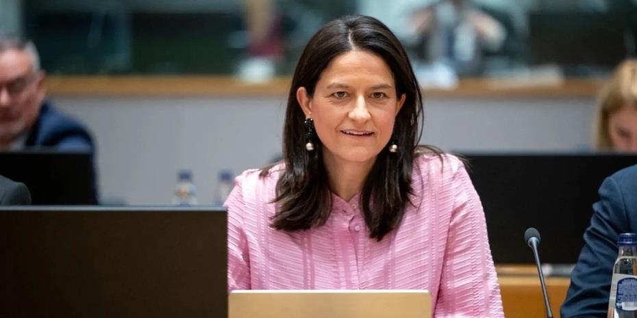 Κεραμέως: Τρεις άξονες για την αξιοποίηση της ΤΝ υπέρ των εργαζομένων